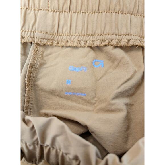 Gap Fit Casual Shorts M Camel Tan High Rise Elastic Waist Everyday Lounge Staple - Picture 3 of 8